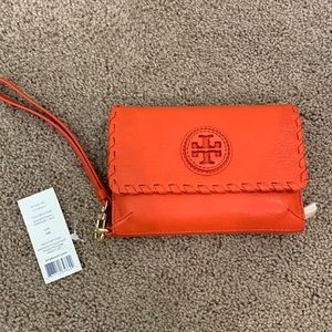 Tory Burch “Marion smartphone wristlet”